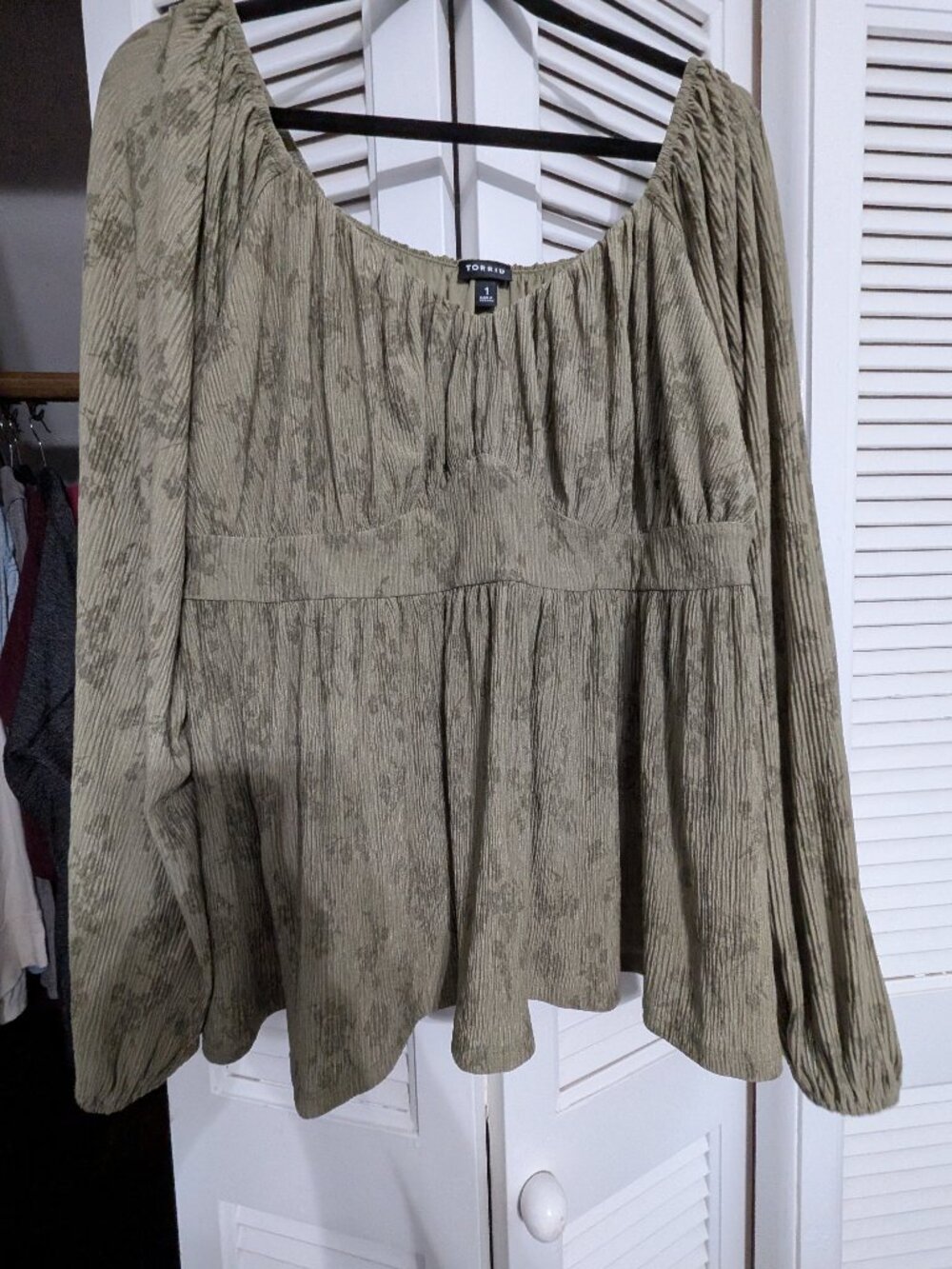 Torrid blouse